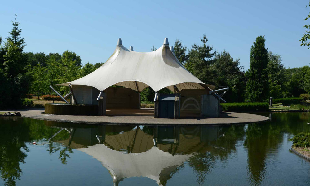 2201 Spiegelvijver Tent