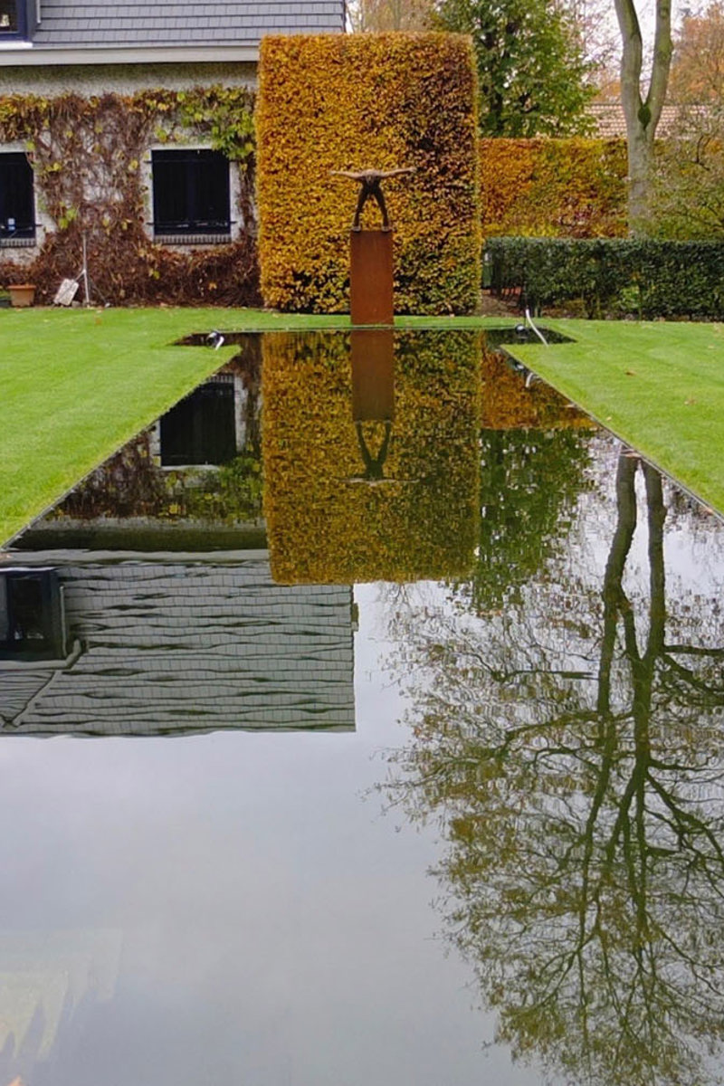 1701 Moderne Spiegelvijver Kopie